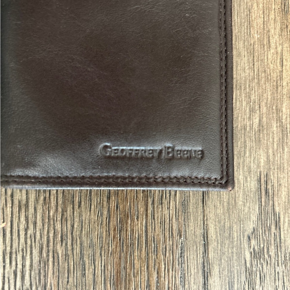 Wallet - Picture 4 of 5